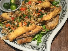 -大头虾越式风味餐厅(光明广场店)