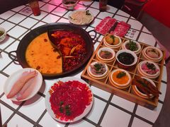 -朱光玉火锅馆(正弘城店)