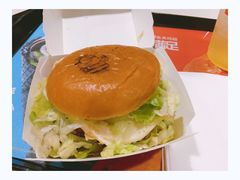 -麦当劳(虹梅路地铁站店)