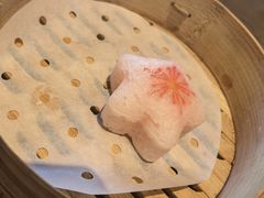 樱花流心糕-南翔馒头店(豫园店)