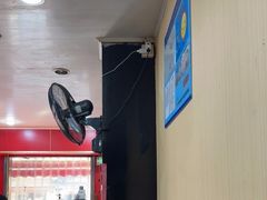 大堂-潘国仙耳光馄饨(黄家阙路店)