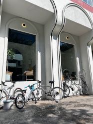 -Hair Co.一间沙龙