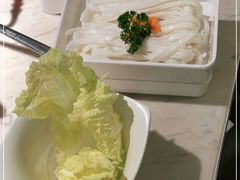 -左庭右院鲜牛肉火锅(浦江欢乐颂店)