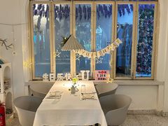 -春树下·树屋花房西餐厅(罍街AS1980店)