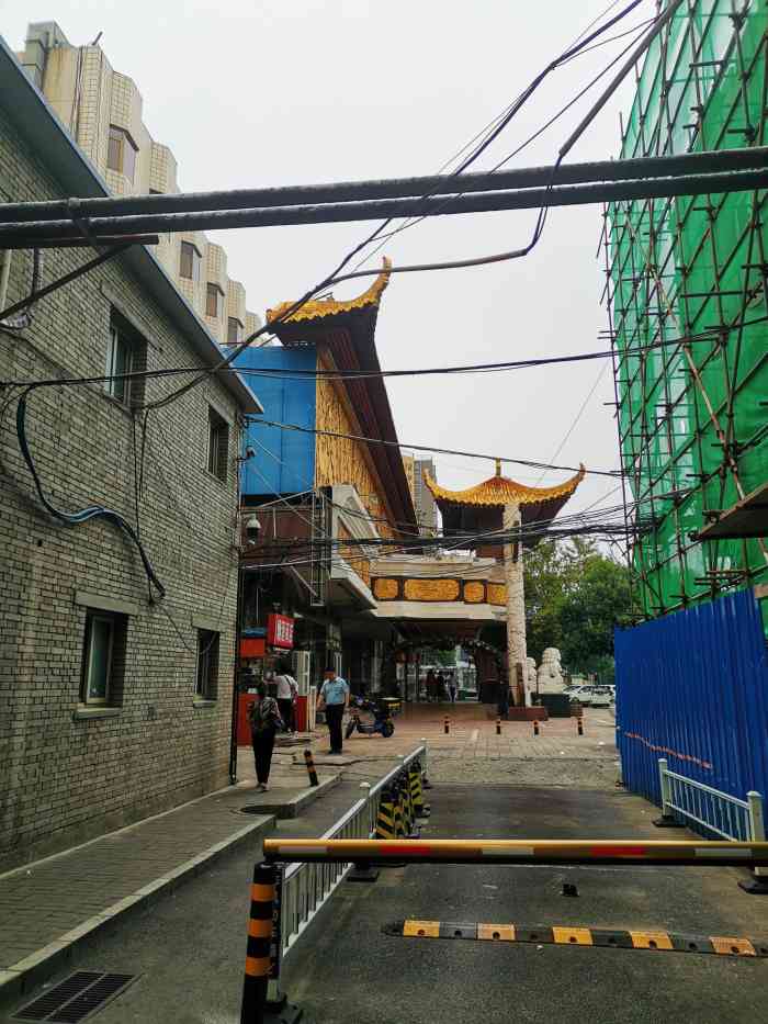 艺海贵宾楼(牡丹园店)-"服务周到,环境不错,价格经济划算.