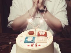 -鹿里烘焙LulyBaking(东二环泰禾广场店)