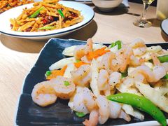 虾球炒山药-味莊·青岛菜(云霄路店)