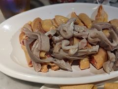 -尚尚仙·酸汤猪手·猪肚鸡火锅(华联万柳购物中心店)