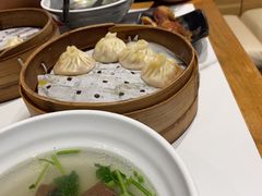 -馋三尺蟹粉小笼(人民广场店)