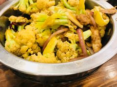 干锅花菜-狼诱惑酱骨头(金州店)