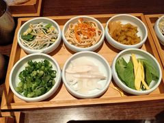 -银米·云南传统过桥米线(双廊黑金冠店)