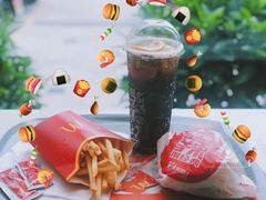 -麦当劳(田林好又多店)