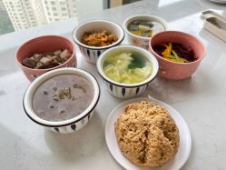 -爱陪伴一对一月子中心(融侨店)