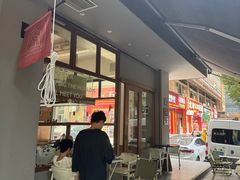 -慢象咖啡(台江店)
