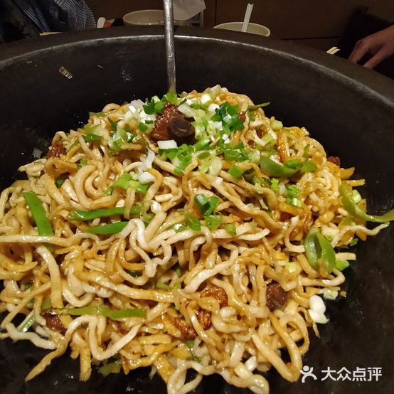 小油篓焖面(胜利北路一店)