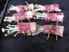 培根金针卷-郑阿姨的家·이모네·韩料&烤肉(武川路店)