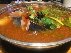 -老凯俚酸汤鱼(鸿通城店)