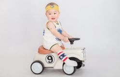 -小熊维尼高端儿童摄影(宝安旗舰店)