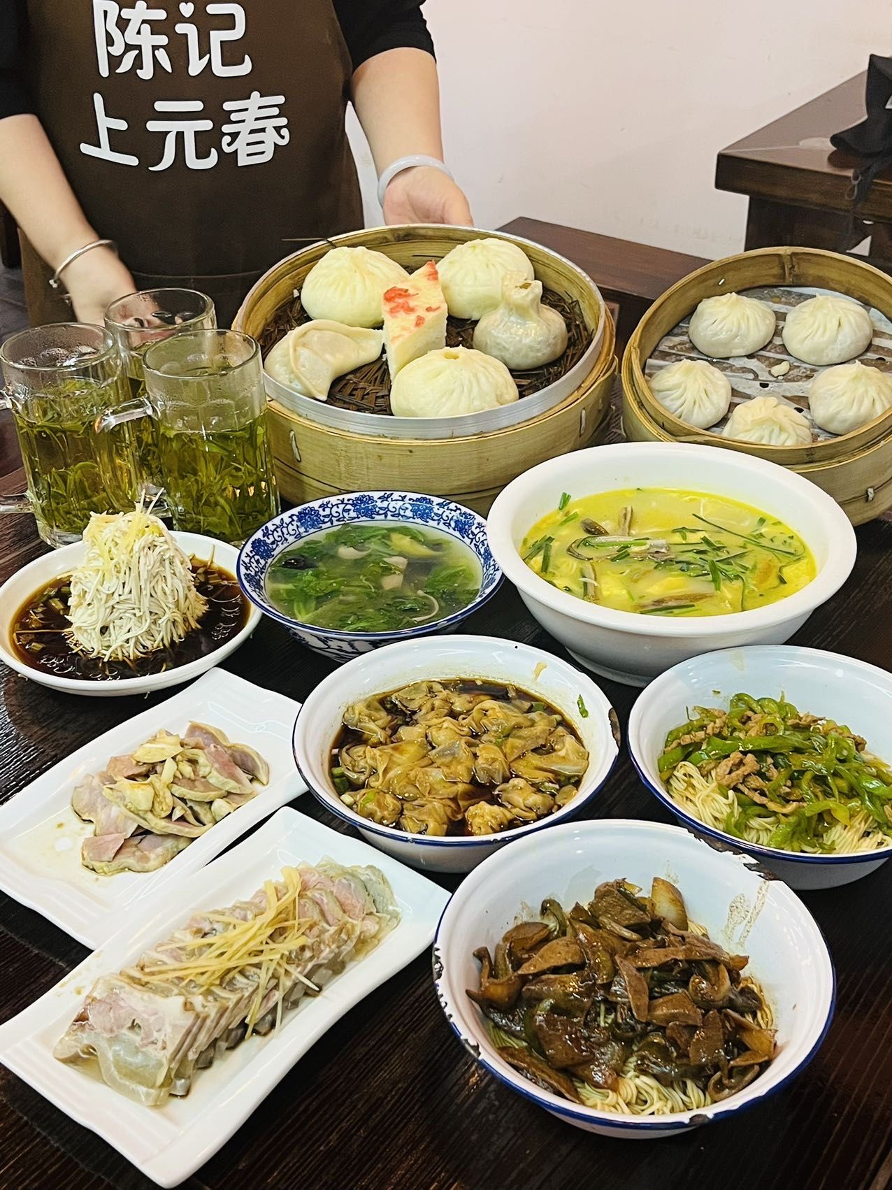 在南京就吃到了好吃又实惠的高邮早茶