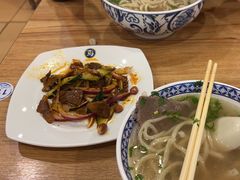 -西部马华清真兰州牛肉面·烧烤夜市(关东店)