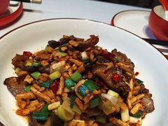 -老湘亲·品鉴湘菜(蔡塘爱琴海店)