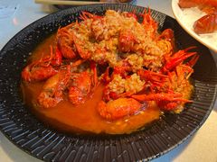 经典蒜香龙虾-红盔甲·小龙虾(天钥桥店)