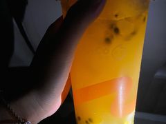 -CoCo都可(八达商城店)