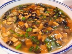 姥姥级臊子面-宝葫芦西北茶食铺(万达店)