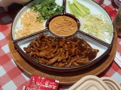 -老郑家东北春饼(龙悦居店)