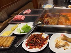 -百年川椒重庆老火锅(光谷店)