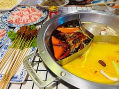 -山悦里 山野·鲜火锅(罗斯福广场店)