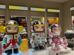 -泡泡玛特POPMART(蓝色港湾店)