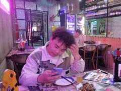 -沪上名羊天下碳烤羊腿•东北烧烤•小龙虾(浦东直营总店)