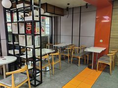 -华莱士·全鸡汉堡(五号路店)