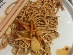 -宴全牛粤来越牛潮汕鲜牛肉火锅(海州万达广场店)