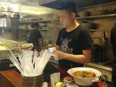 -成都你六姐·牛肉冒菜(城市集市合生汇店)