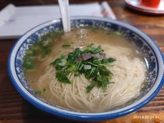 -东大桥小国抻面烧烤(长通路店)