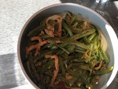 豆角丝炒肉拌转百刀-日上三甘(三里屯店)