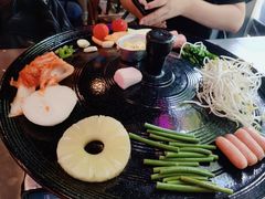 -豚豚家돈돈가韩国锅盖烤肉(新北万达店)