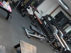 -悦耐私教健身馆(保利中心店)