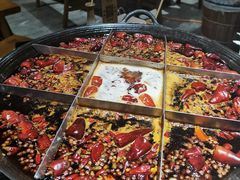 -白乐天毛肚火锅馆(南滨路店)