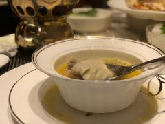 -雍和会海鲜姿造自助(湖东路店)