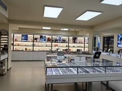 -潘多拉眼镜·蔡司依视路明月(潘家园店)