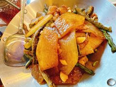 -黄泥岗·地道湖北菜(奥特莱斯店)