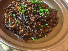 -有红鸡毛店·川菜(建设路店)