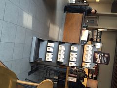 星巴克(仲盛店)-星巴克臻选(莘庄仲盛店)