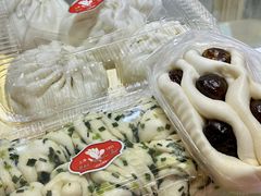 -白玉兰食品甜凤店(合生汇店)