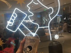 -喜茶(杭州滨江宝龙店)