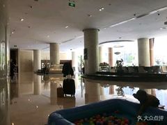 -天津滨海圣光皇冠假日酒店