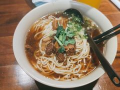 -李先生牛肉面大王(济南火车站候车室店)